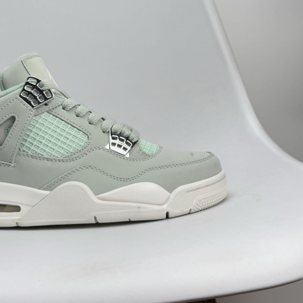 Air Jordan 4 Retro Green