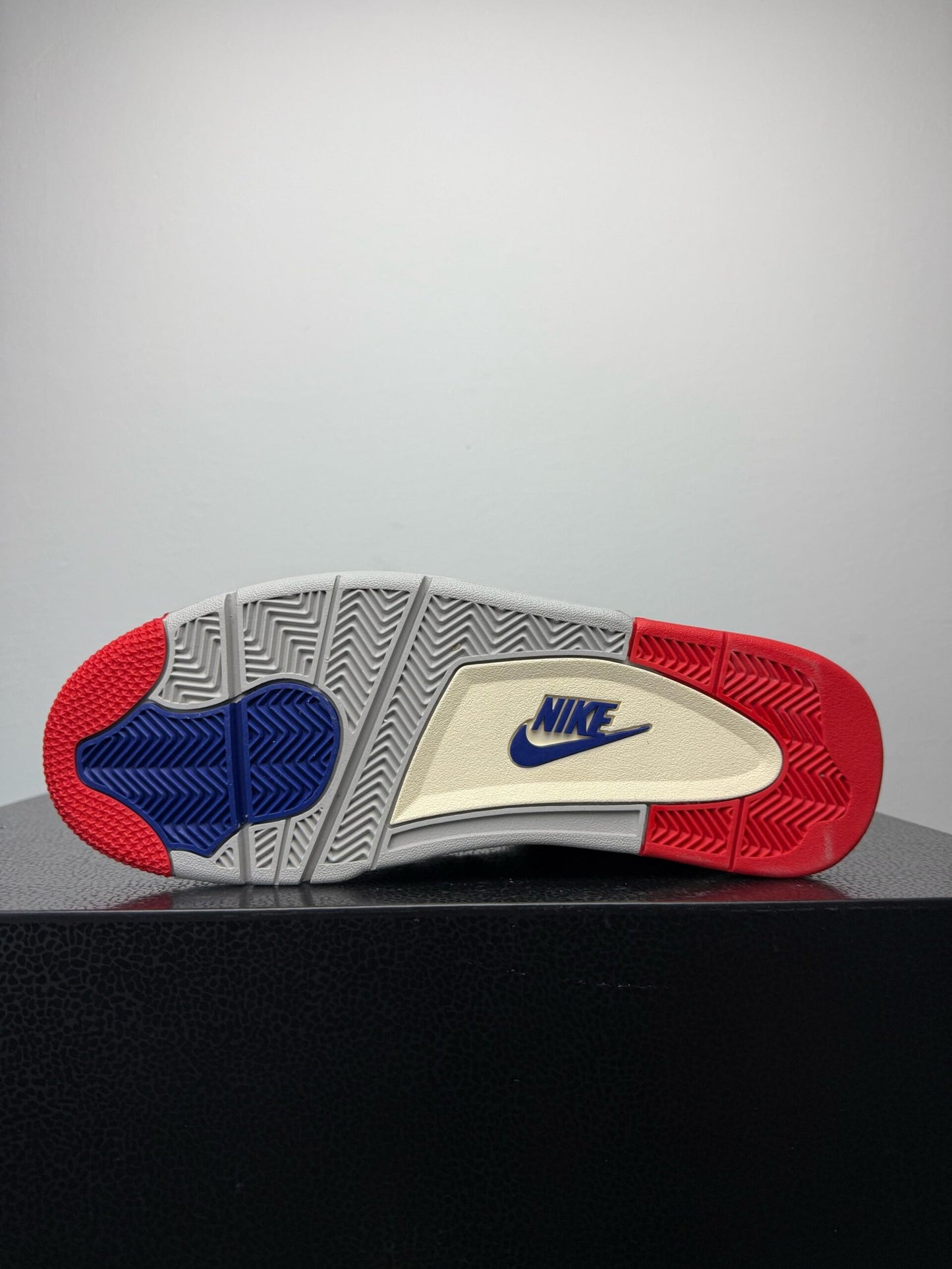 Air Jordan 4 Retro Rare