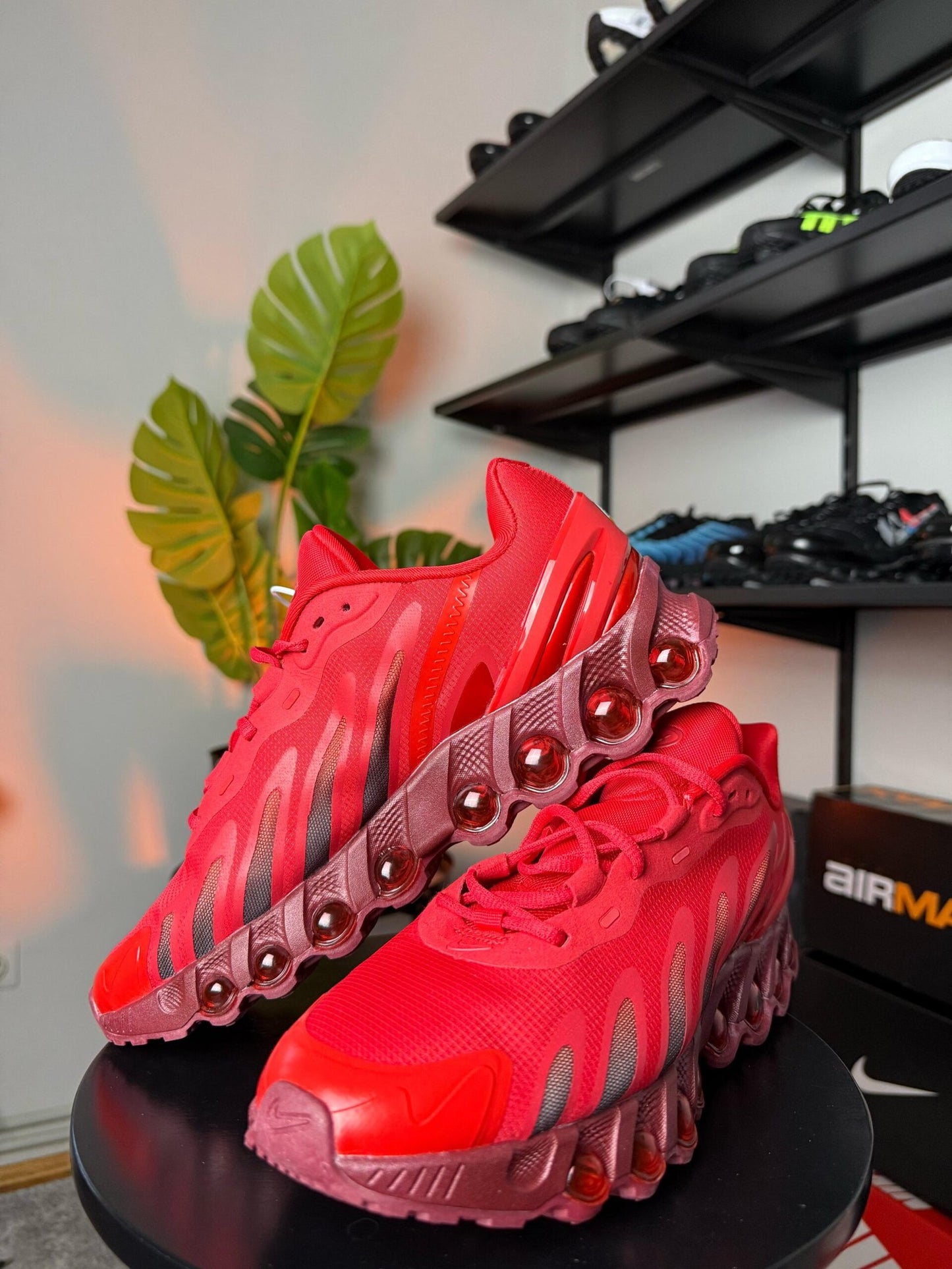 Nike AIR MAX DN8 RED