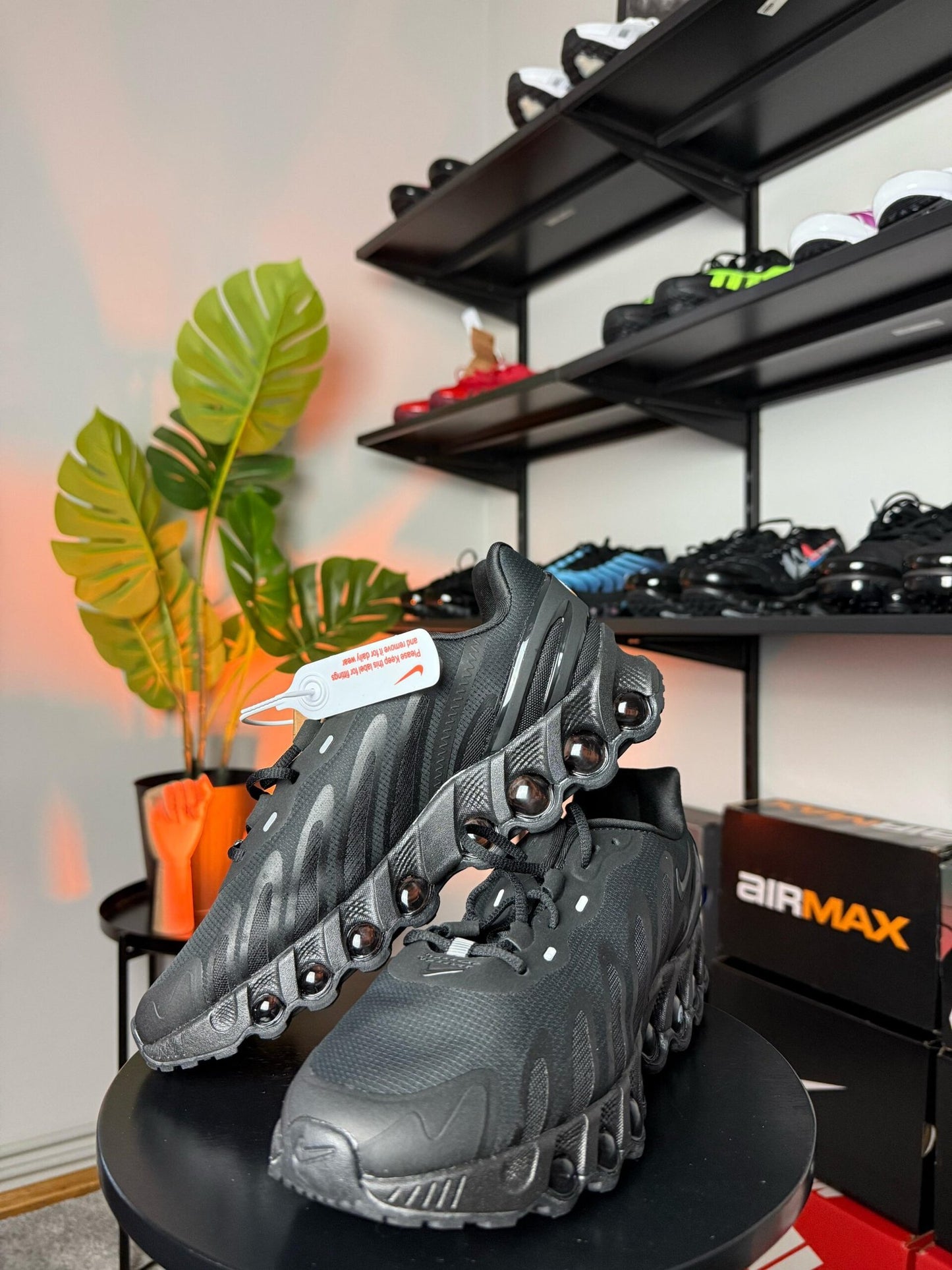 Nike AIR MAX DN8 BLACK