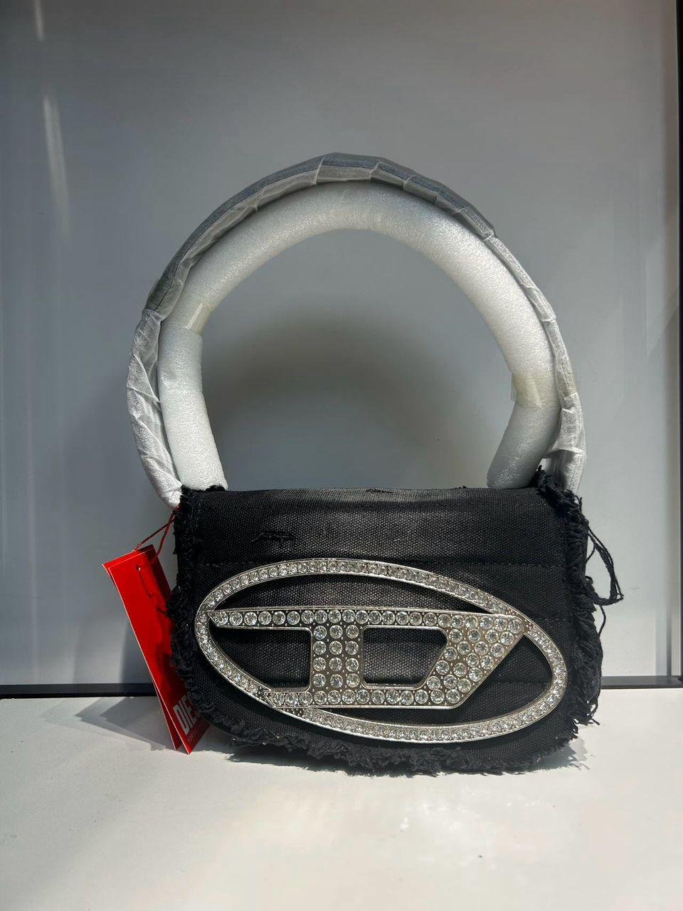 Diesel torbica crna
