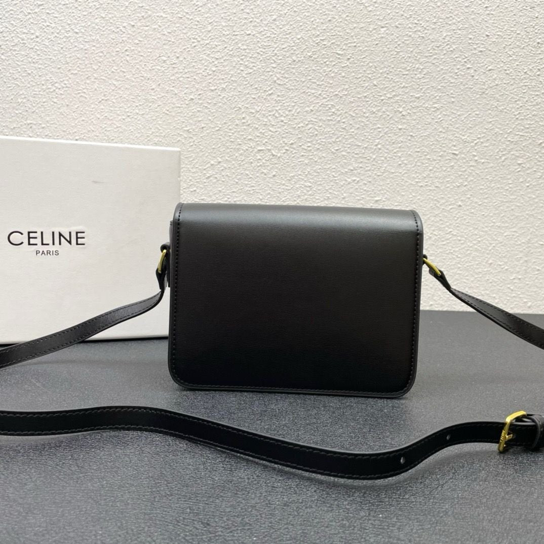 Torba Celine Paris CLASSIQUE TRIOMPHE BAG IN shiny calfskin / BLACK