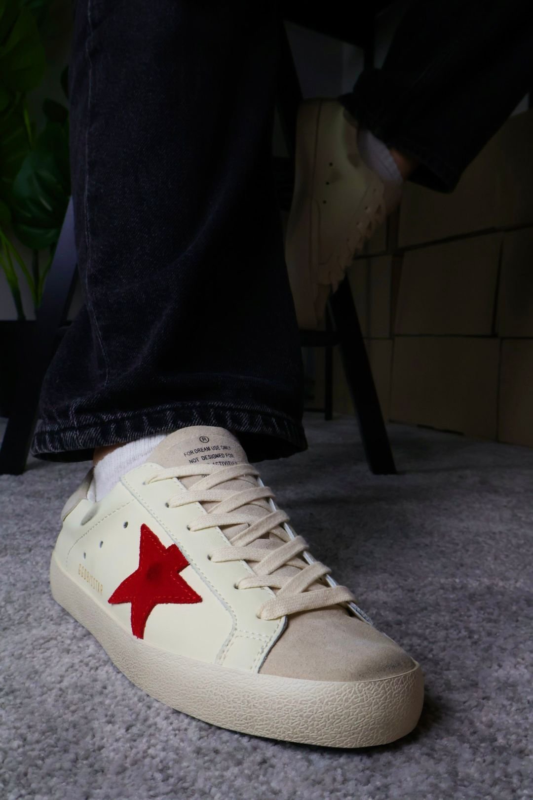 Golden Goose Distressed Leather Red Star