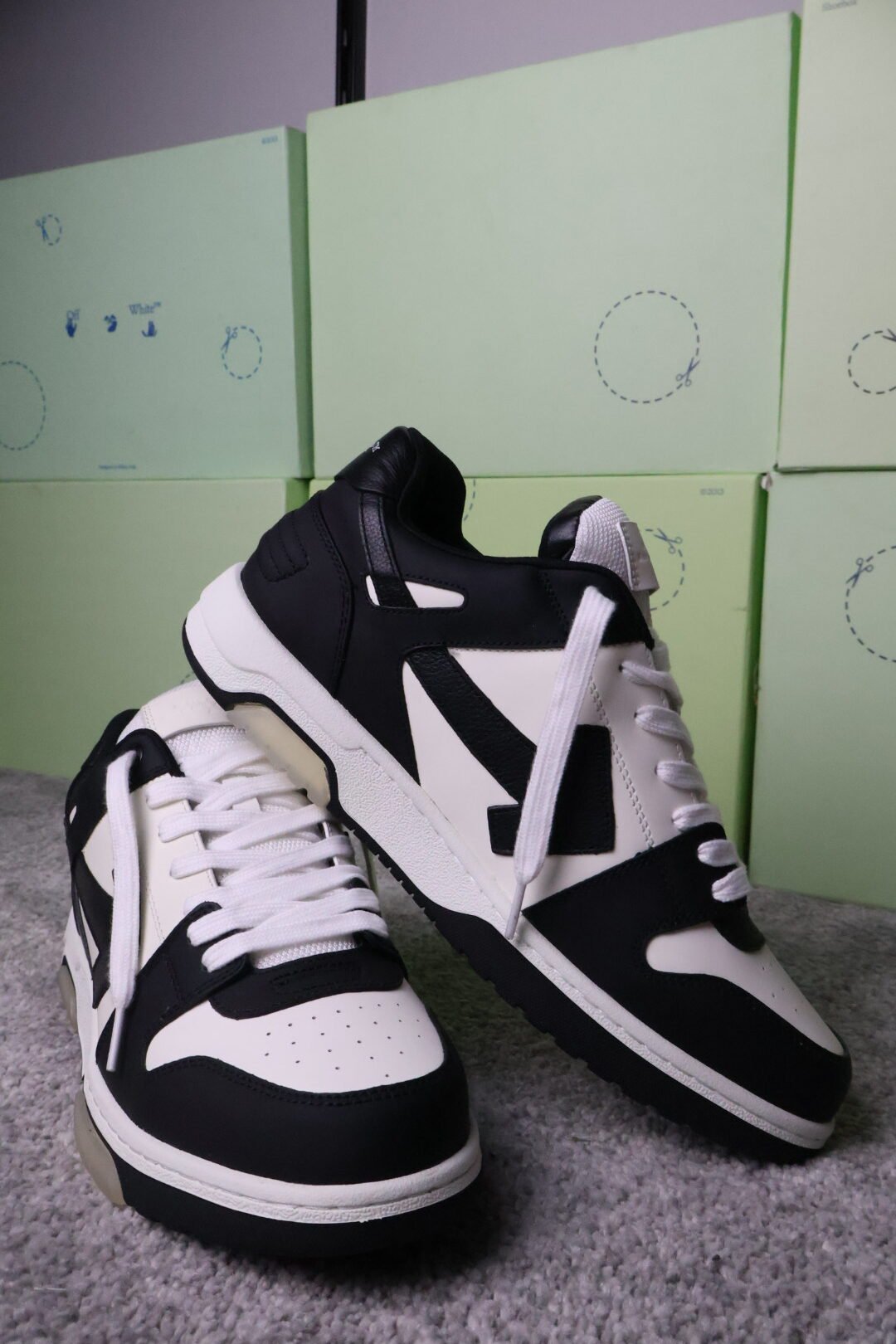 OFF White High “Black White”