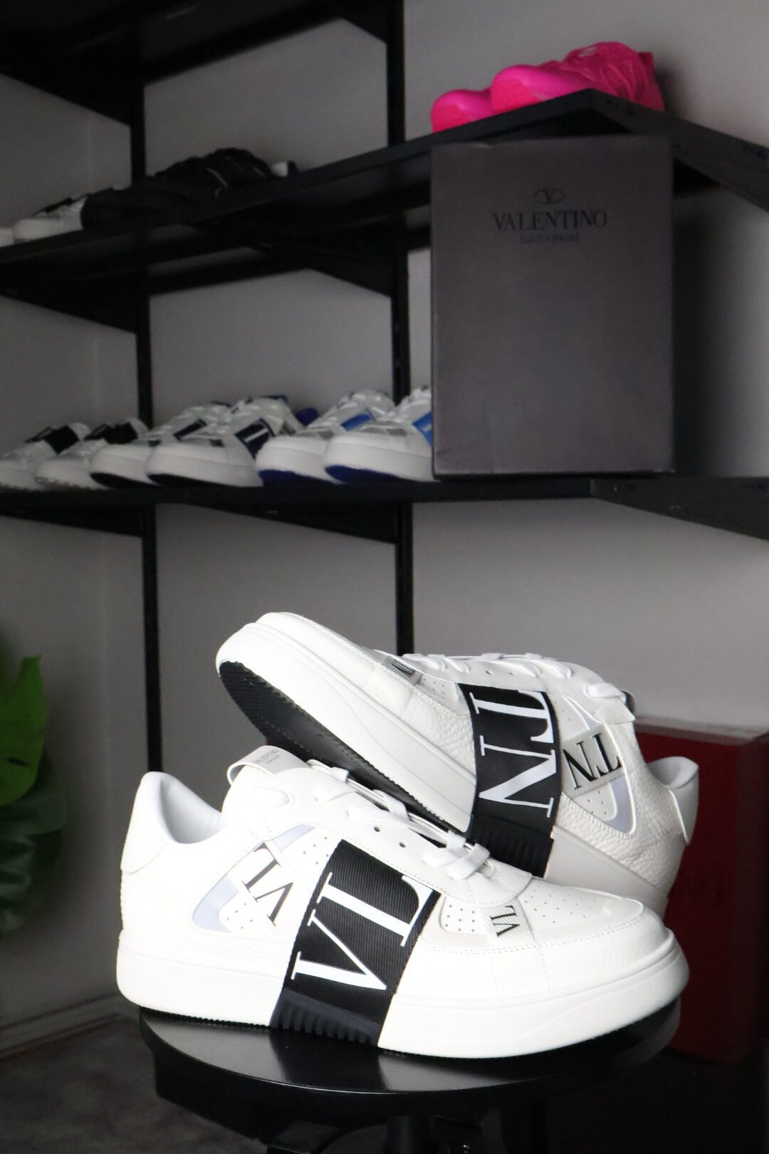 Valentino Garavani White New “White – Black”