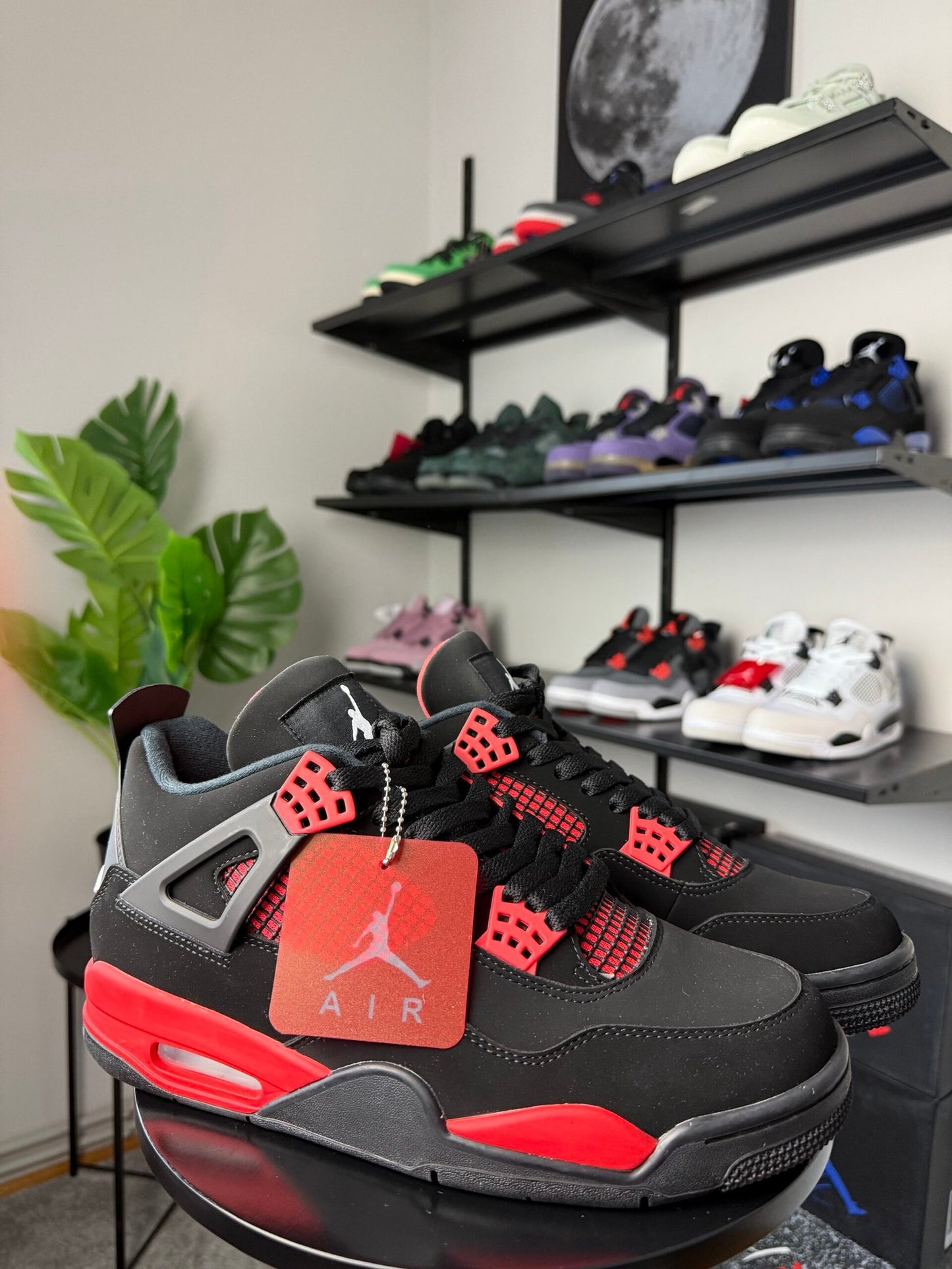 Air Jordan 4 Retro Red Thunder