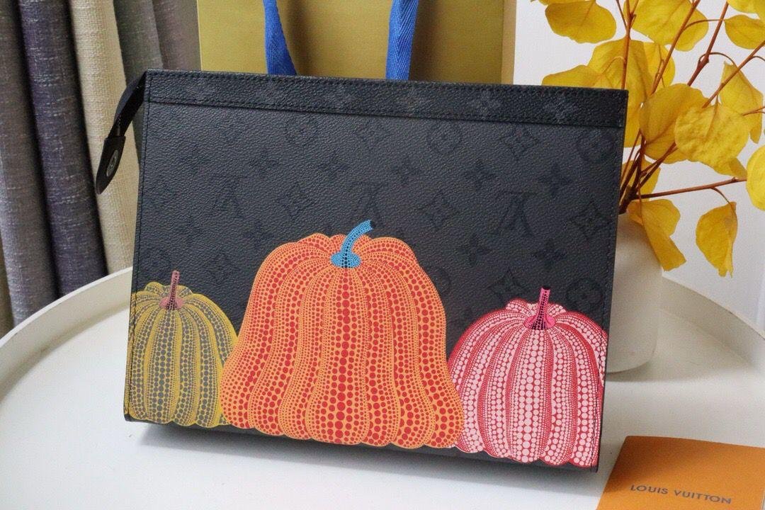 Louis Vuitton Pochette Voyage