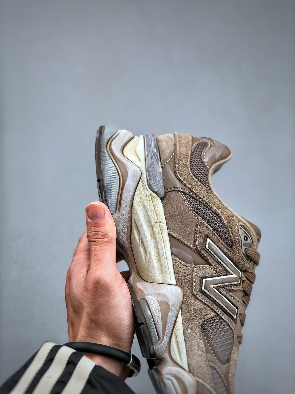 New Balance 9060 “Mushroom”