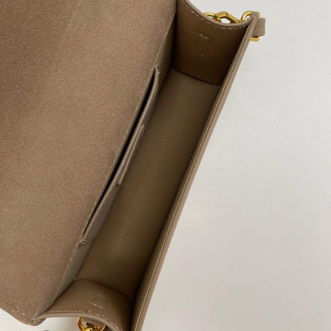 Jacquemus Le Grand Bambino Nubuck Crossbody Flap Bag