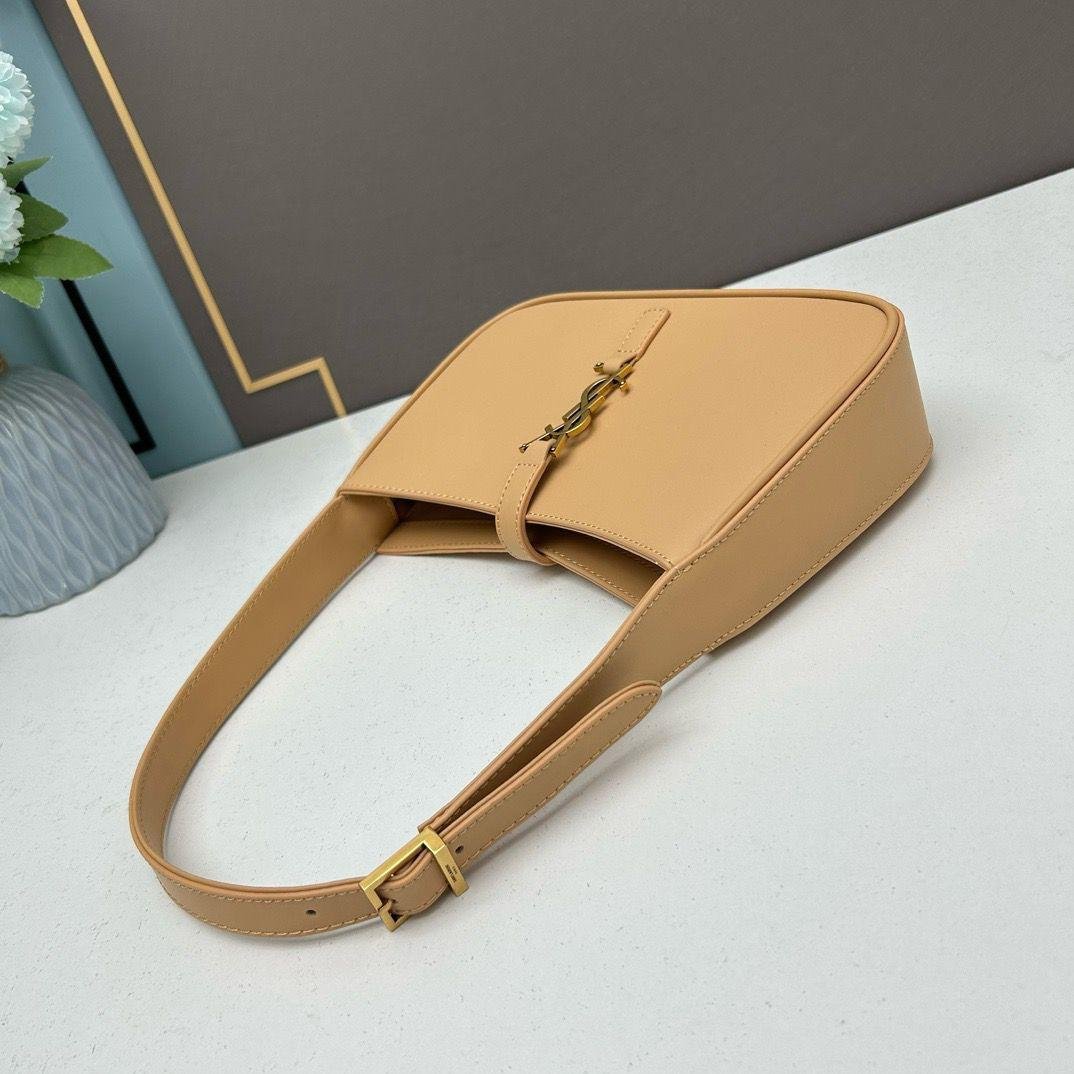 YSL Saint Laurent Hobo brown