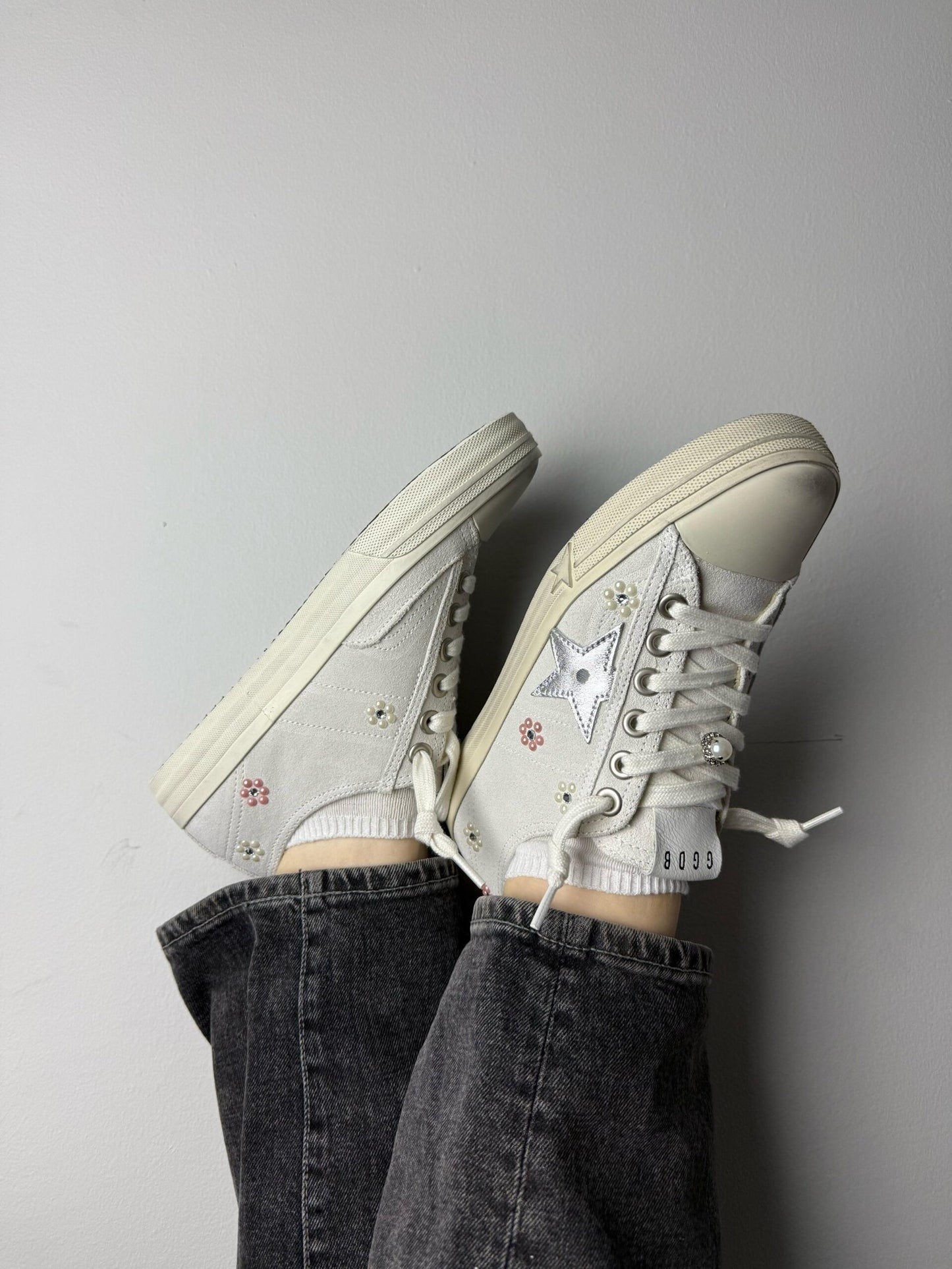 Golden Goose Flower / Grey Star