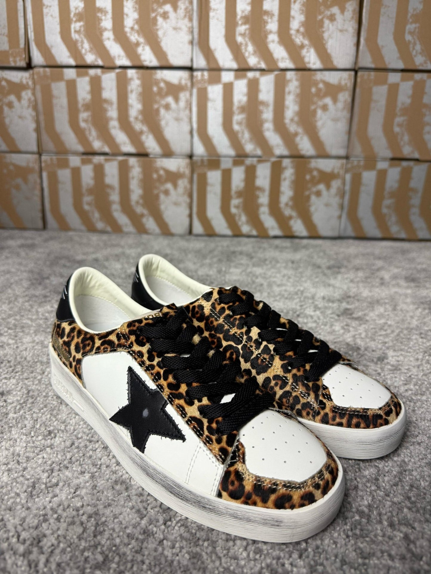 Golden Goose “Leopard, Black – White”