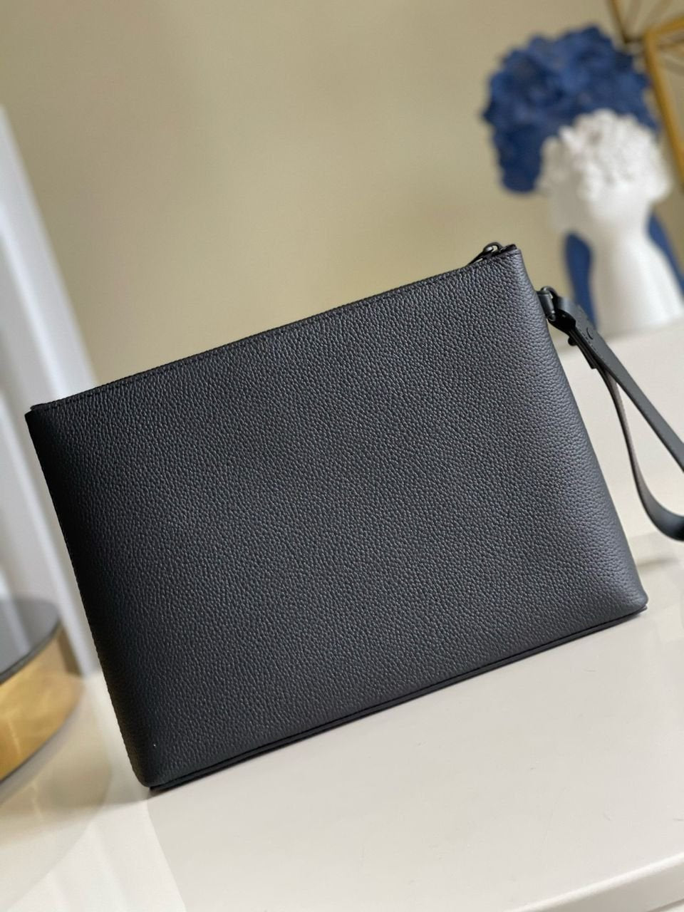 Louis Vuitton Aerogram Takeoff Pouch