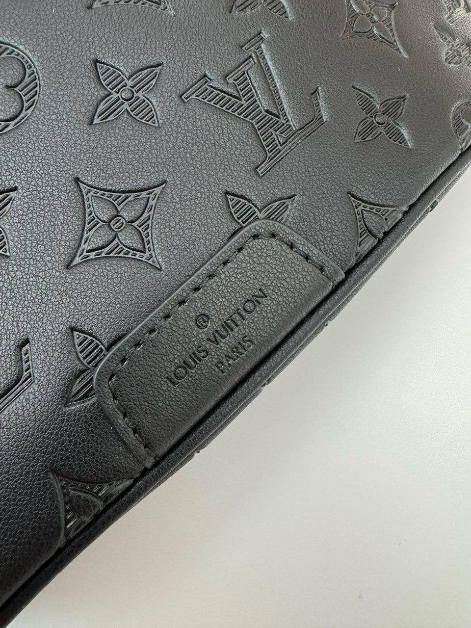 Louis Vuitton Discovery Bumbag