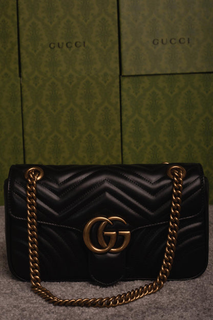 Gucci Marmont bag Black Leather  MINI