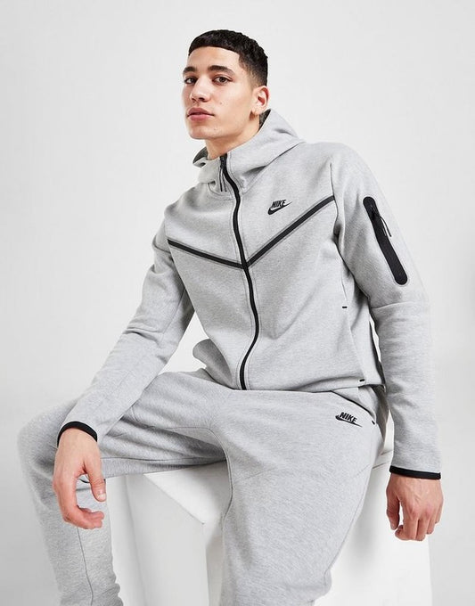 Nike Tech Fleece