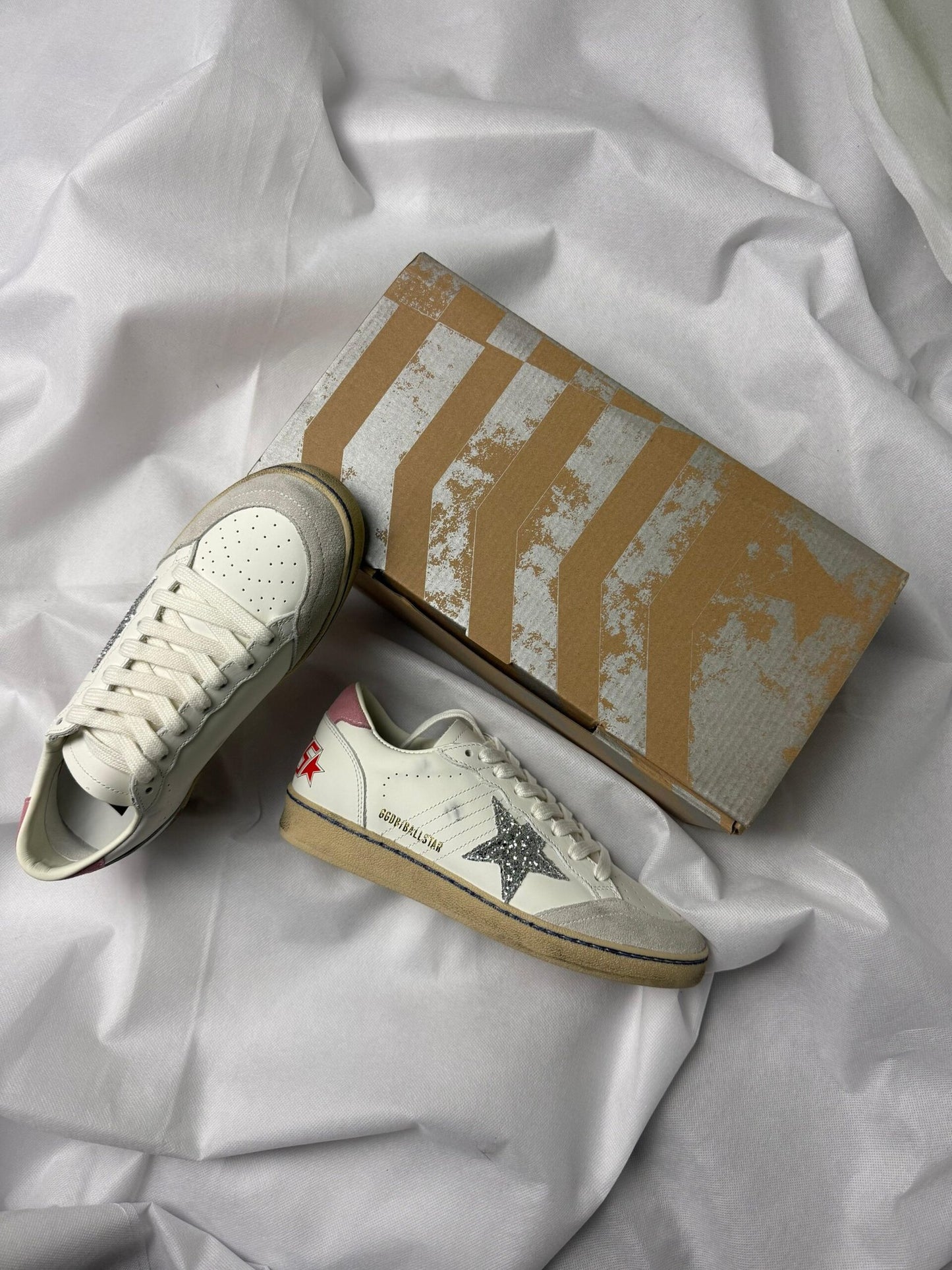 Golden Goose Ballstar pink suede Glitter Star