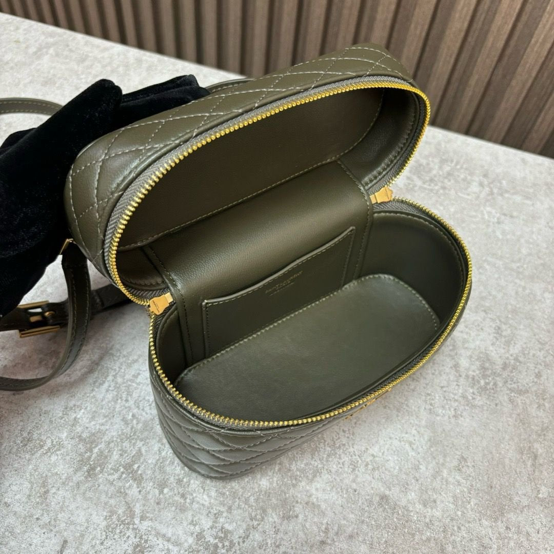 YSL Saint Laurent Gaby Vanity “Light Musk”