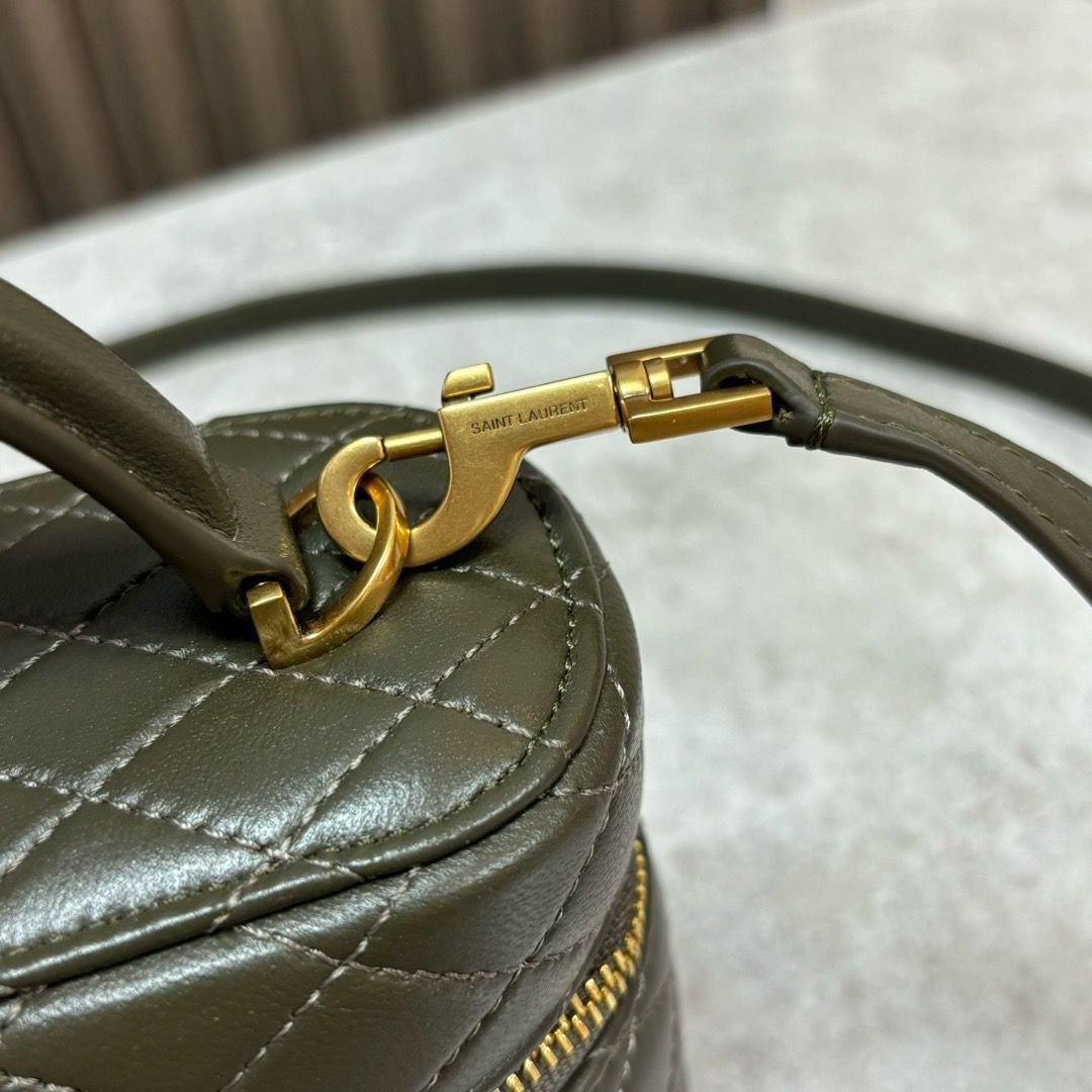 YSL Saint Laurent Gaby Vanity “Light Musk”
