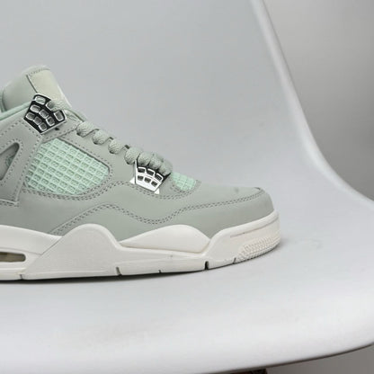 Air Jordan 4 Retro Green