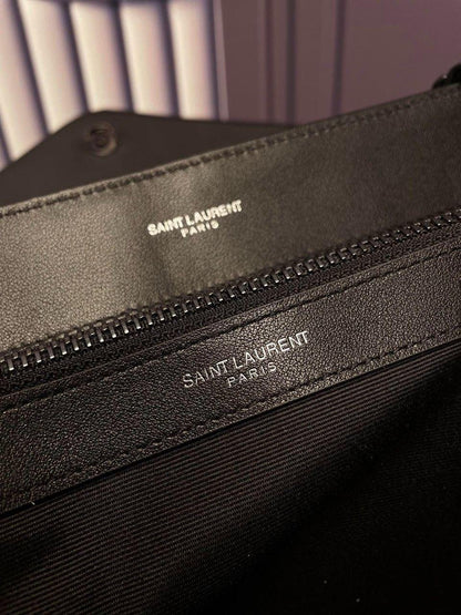 YSL Saint Laurent LouLou full Black