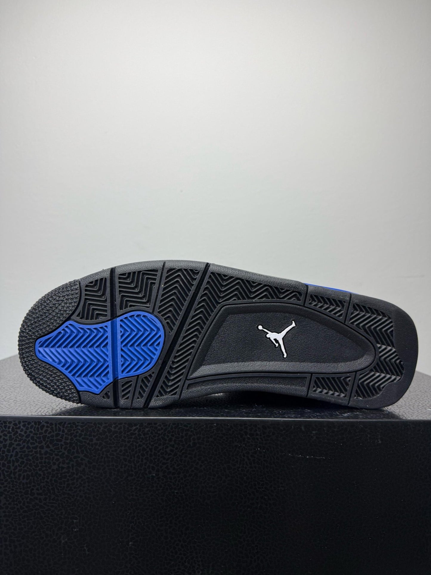 Air Jordan 4 Retro Blue Thunder