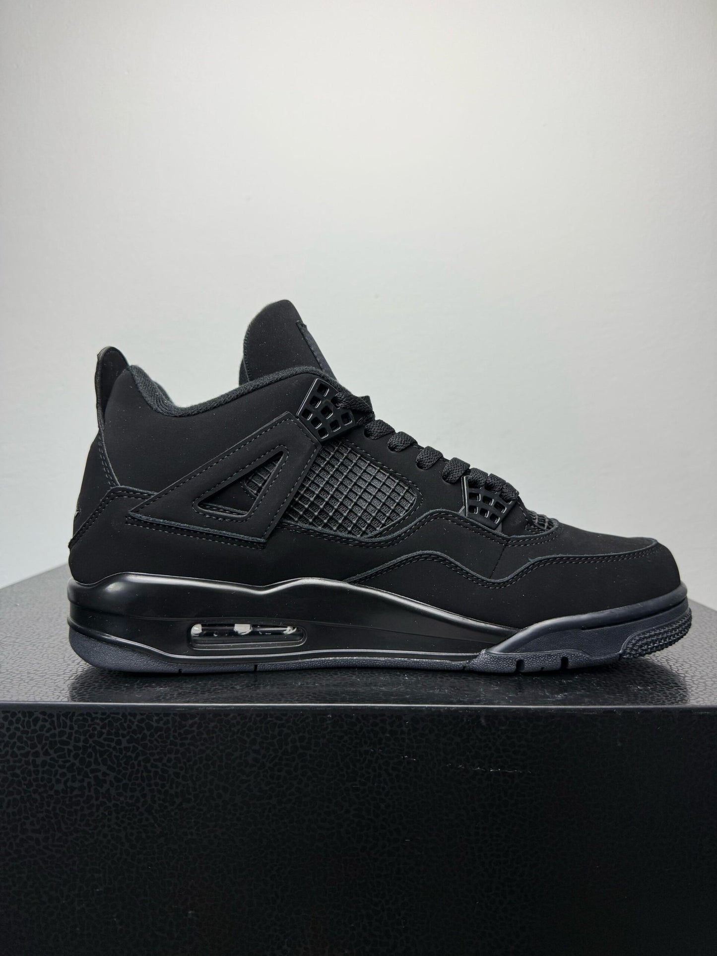 Air Jordan 4 Retro Black Cat