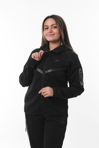 Komplet Nike Tech Fleece “Black”