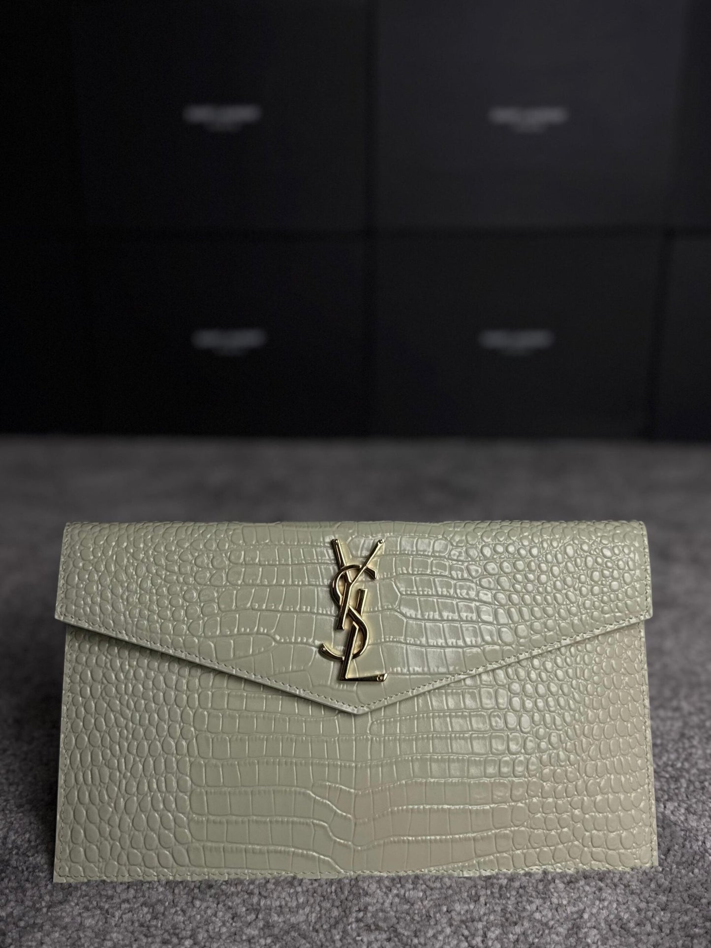 YSL Saint Laurent Uptown Croc bijela