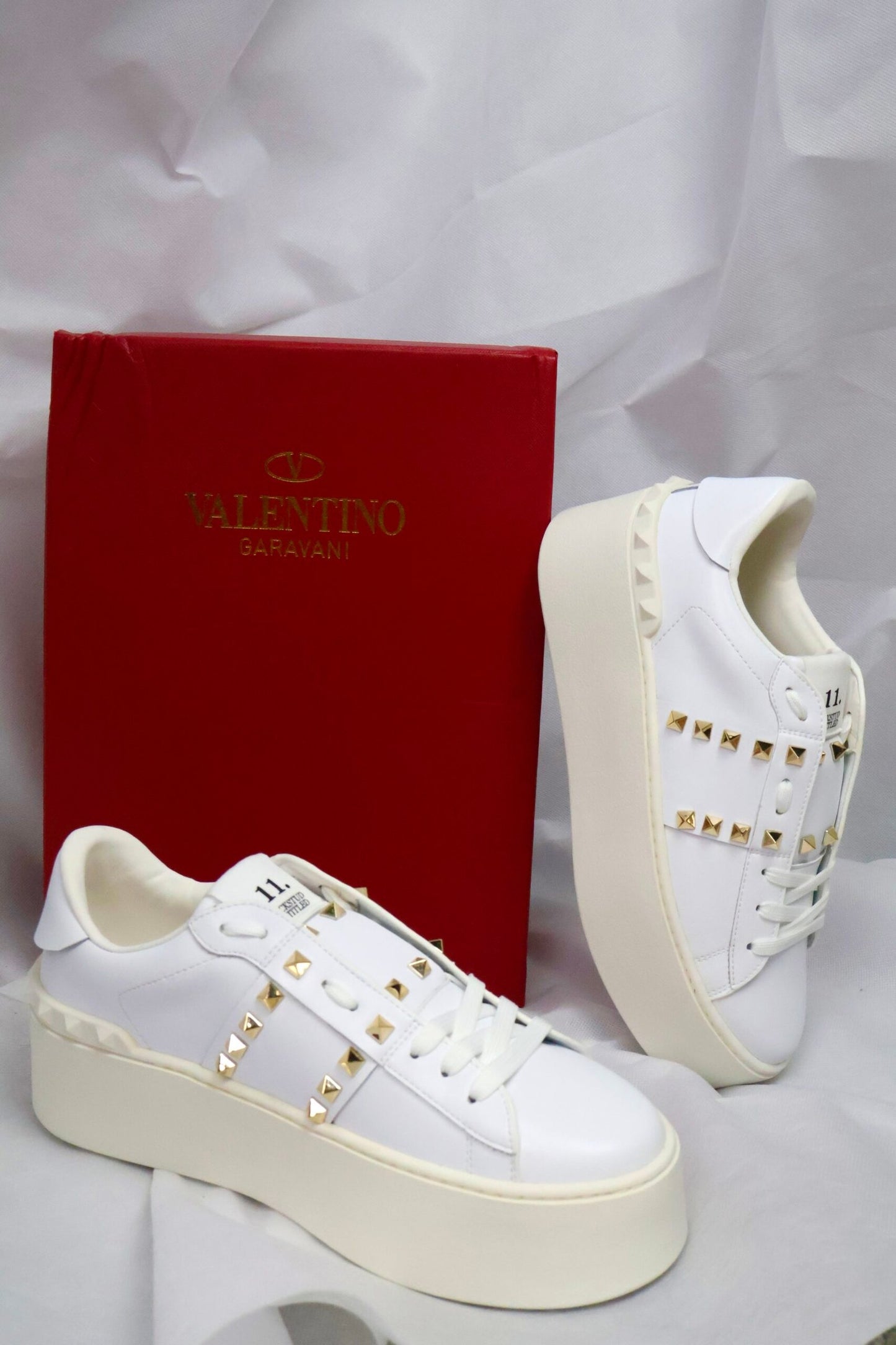 Valentino Garavani Rockstud White/Gold Leather Flatform