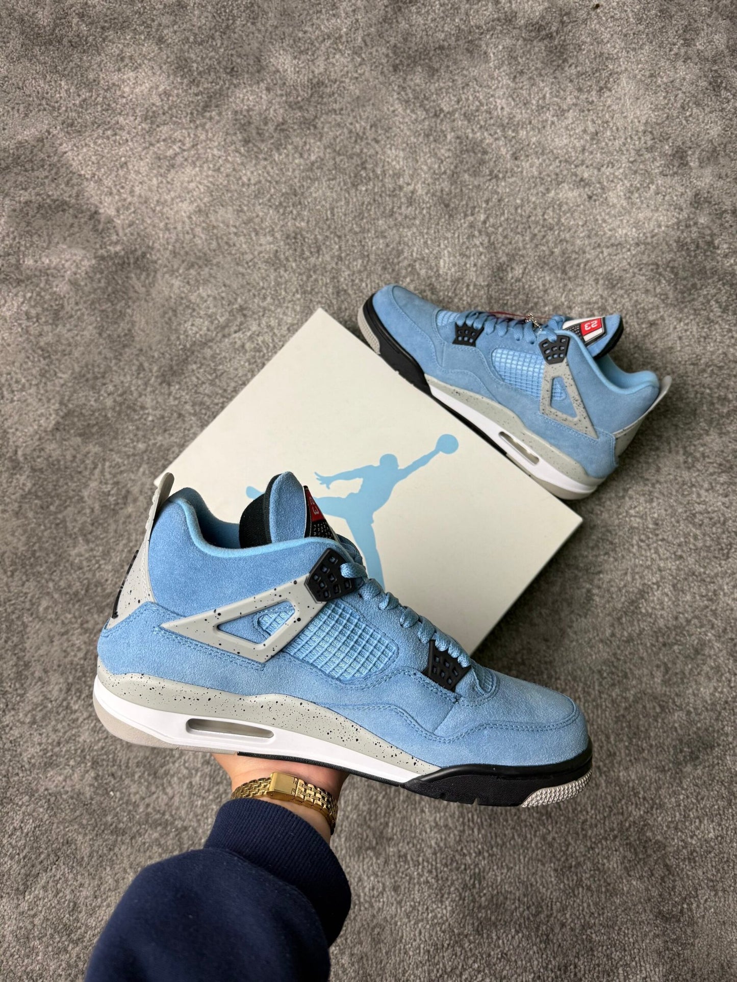 Air Jordan 4 Retro University Blue
