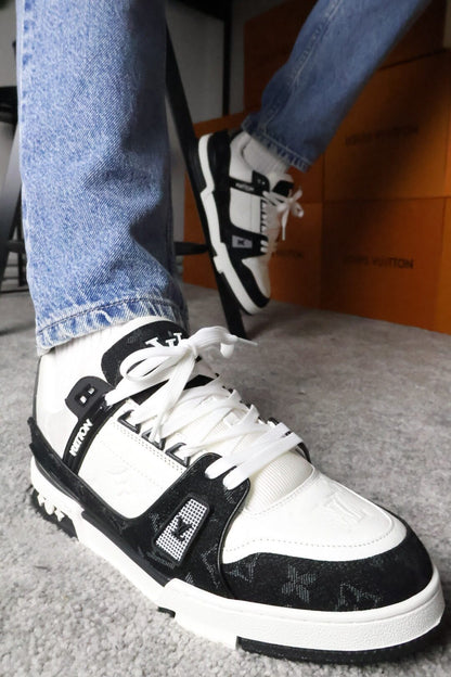 Louis Vuitton “Black White”