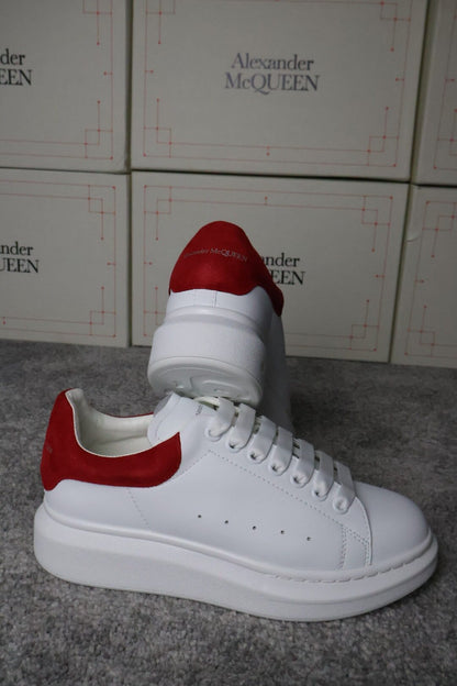 Alexander McQueen “ROYAL RED”