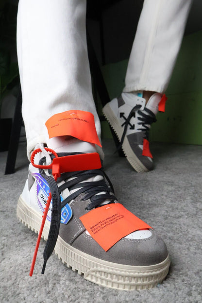 Off White White-Rainbow