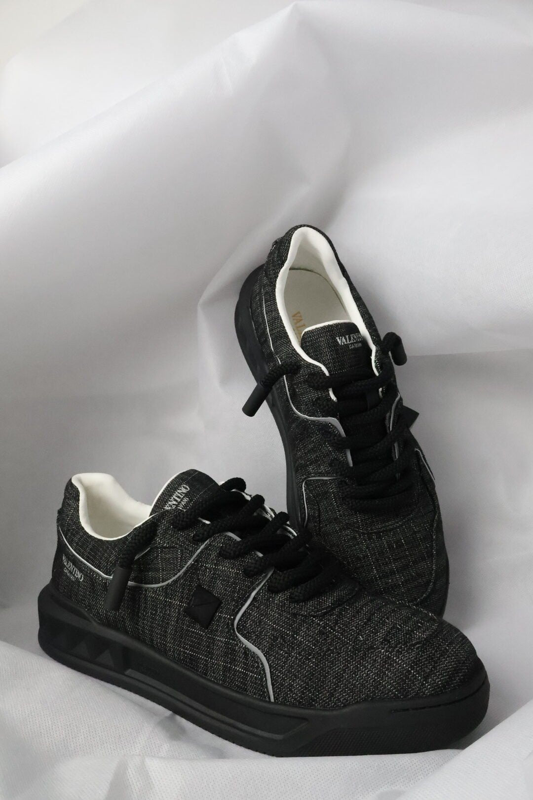 Valentino Grey-White