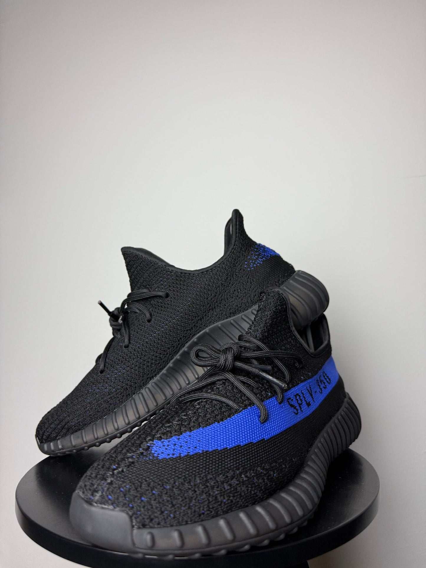 Yeezy Boost 350 V2 “Dazzling Blue”