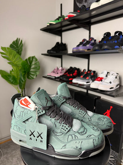 Air Jordan 4 Retro KAWS Black