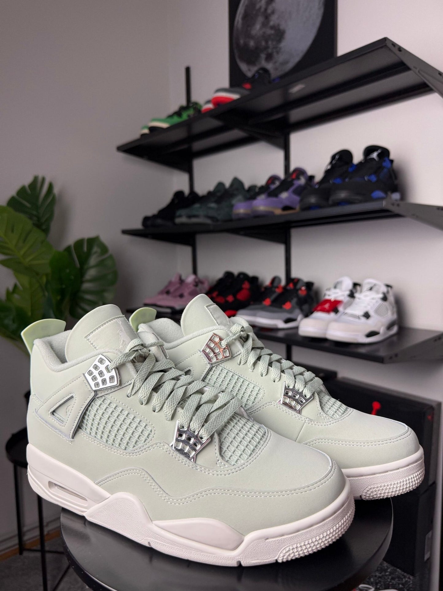 Air Jordan 4 Retro Green