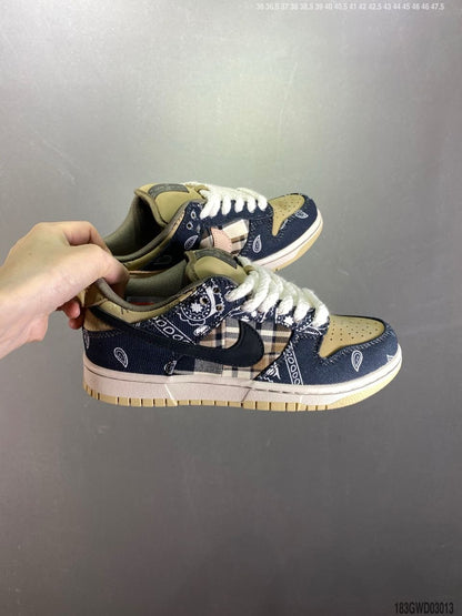 Nike x Travis Scott Dunk Low