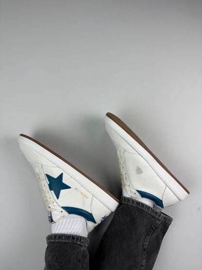 Golden Goose Ball Star LTD in nappa with turquoise leather star and white heel tab