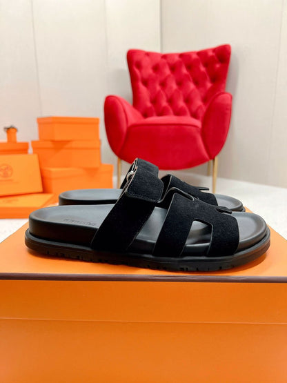 Hermes Noisette Sandala “Black”