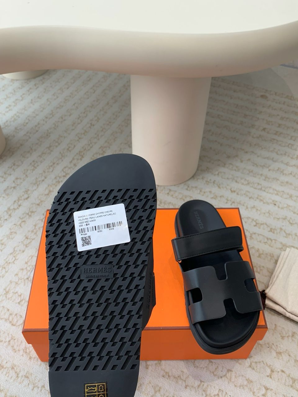Hermes Noisette Sandala “Black”