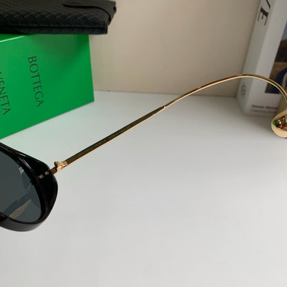 BOTTEGA VENETA AVIATOR DROP NAOČALE “BLACK/BLACK”