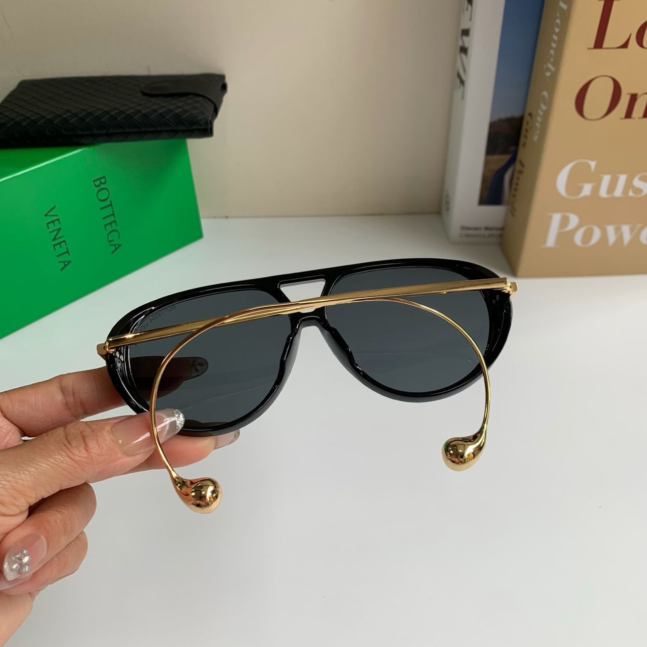 BOTTEGA VENETA AVIATOR DROP NAOČALE “BLACK/BLACK”