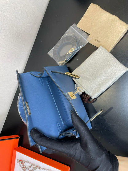 HERMES KELLY 19 “BLUE”
