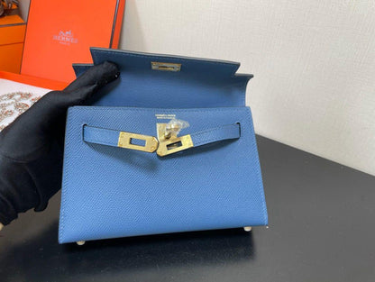 HERMES KELLY 19 “BLUE”