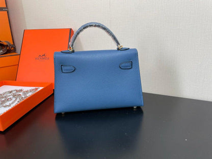HERMES KELLY 19 “BLUE”