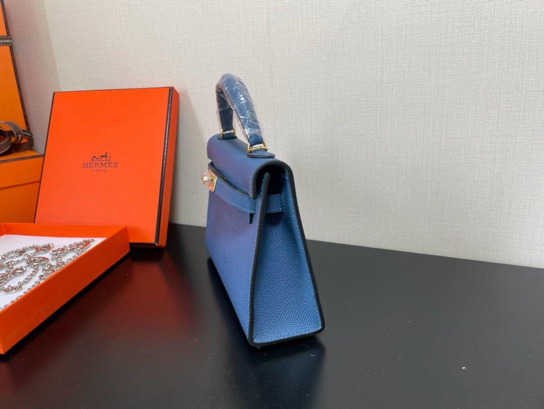 HERMES KELLY 19 “BLUE”
