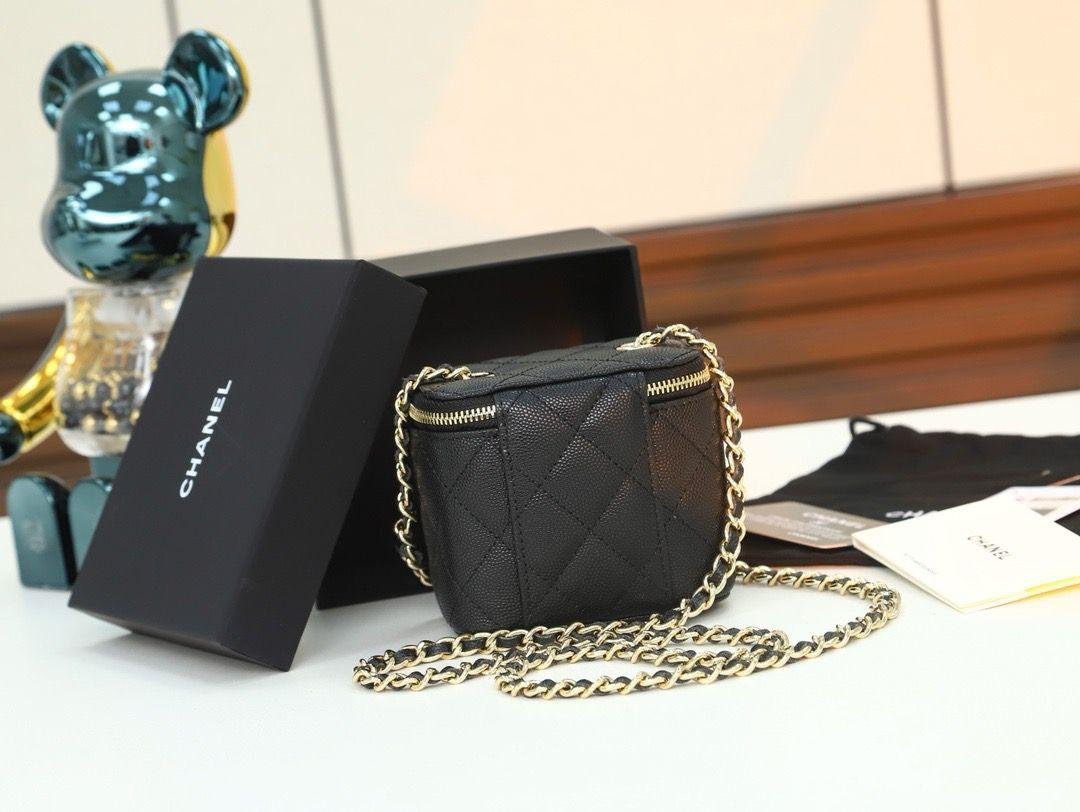 Chanel Mini Metal Vanity With Chain Black Lambskin Aged Gold Hard