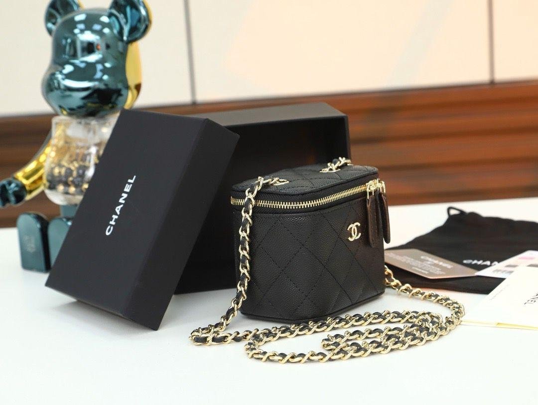 Chanel Mini Metal Vanity With Chain Black Lambskin Aged Gold Hard